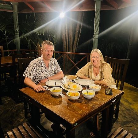 ホテル Sinharaja Rest デニヤヤ エクステリア 写真