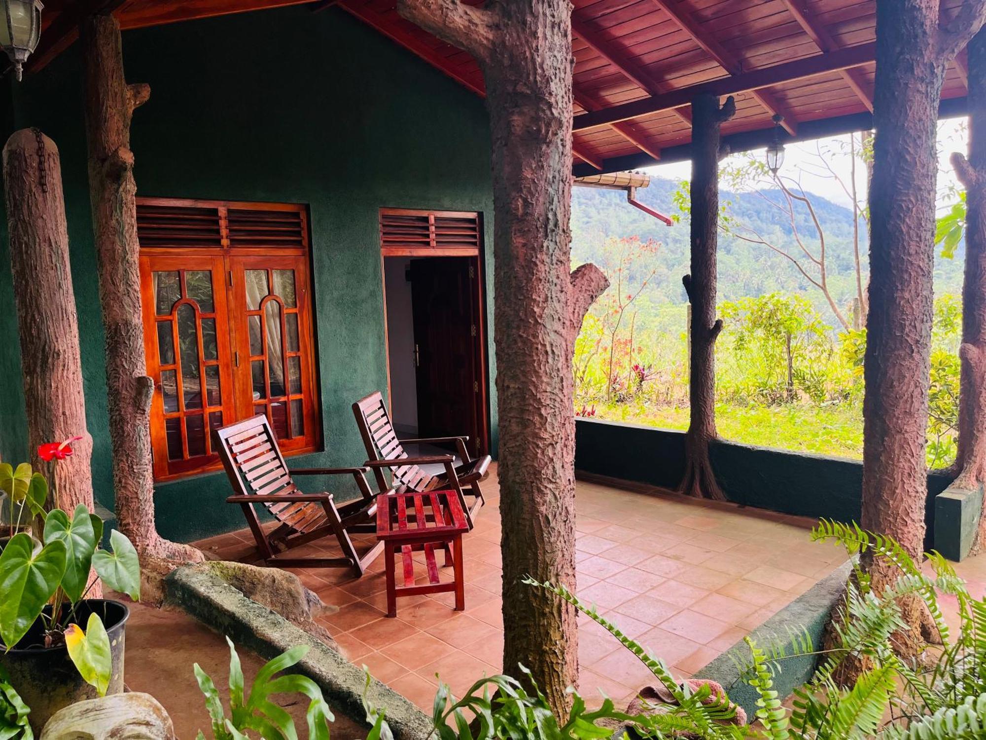 ホテル Sinharaja Rest デニヤヤ エクステリア 写真
